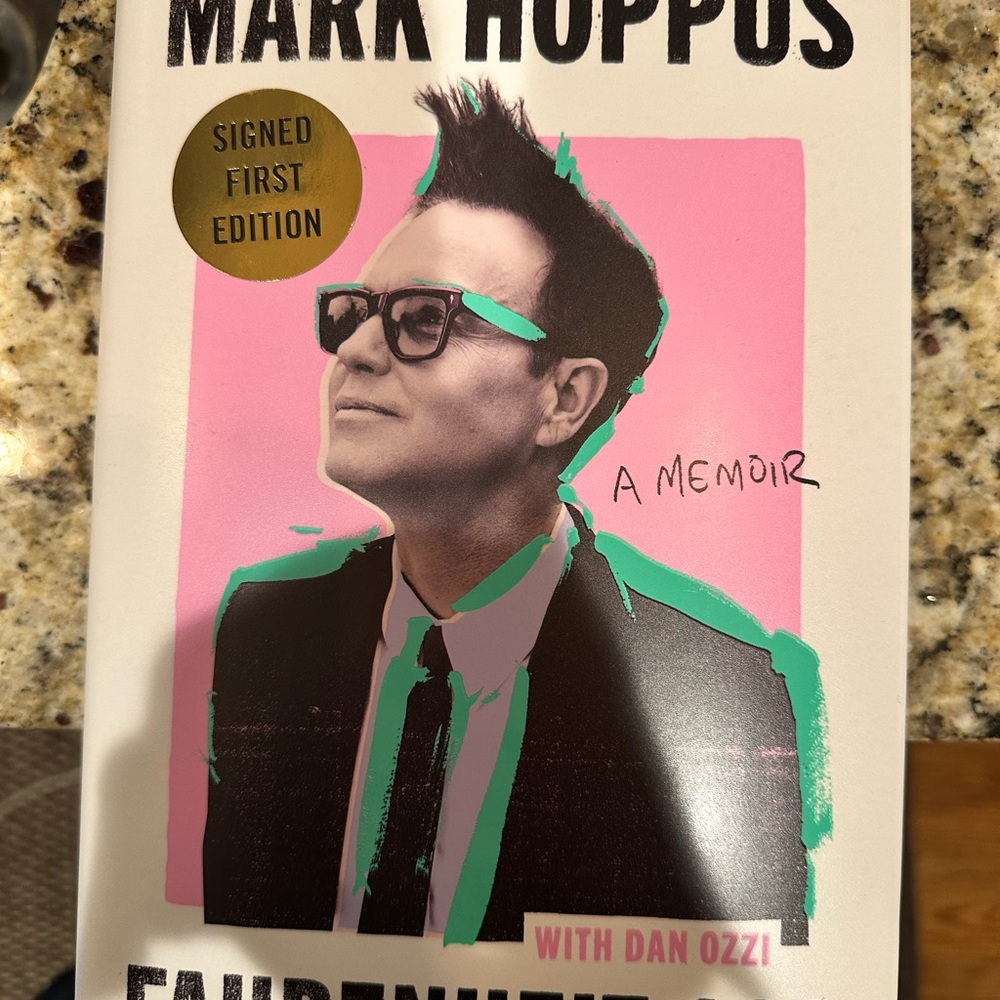 SIGNED Fahrenheit-182 by Mark Hoppus FIRST EDITION New & Unread blink-182